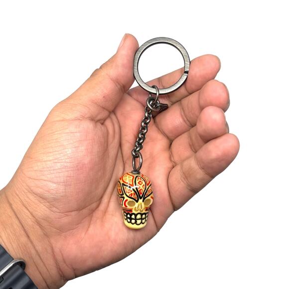 Alexander McQueen Skull Keychain - Picture 3 of 9